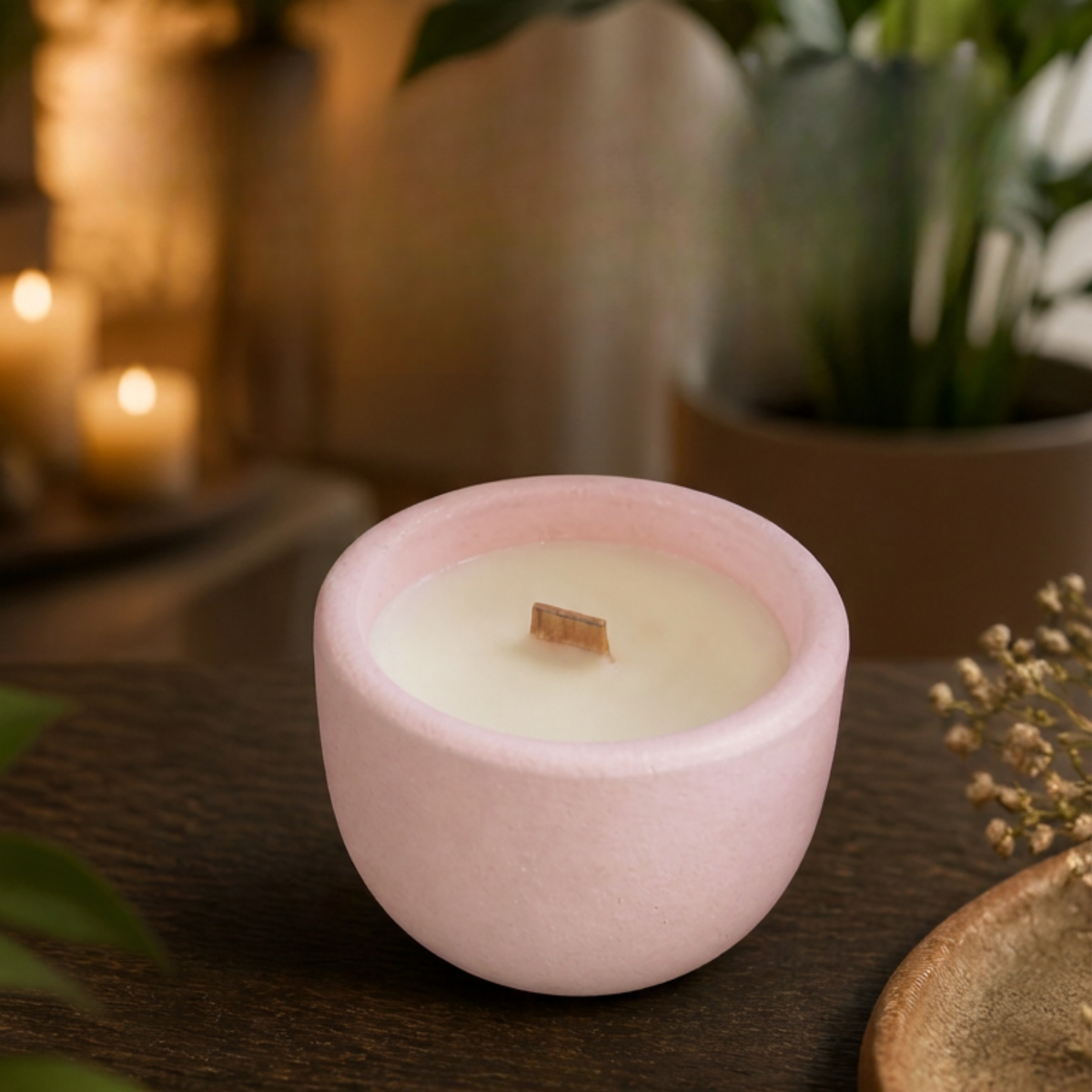 Sandalwood and Rose 100g candle